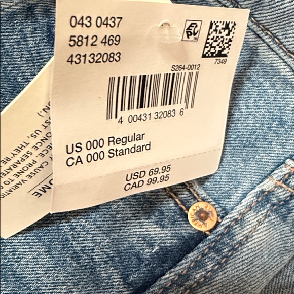 American Eagle Outfitters Two-Tone Blue Flare Jeans - Picture 9 of 9